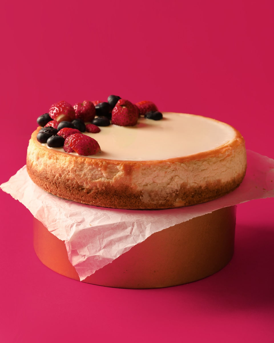 Cheese Cake with Sour Cream Topping